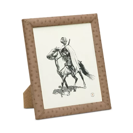 Outlet ⭐ Pigeon & Poodle Witney Ostrich Leather Frame, 10" X 12" Light Gray Ostrich ⭐ 1 Outlet ⭐ Pigeon & Poodle Witney Ostrich Leather Frame, 10" X 12" Light Gray Ostrich ⭐