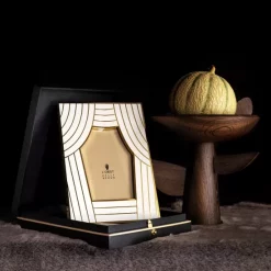 Outlet 🛒 L'Objet Curtain Up Frame 5" X 7" Gold 👏 -Outlet Frame Store unnamed file 993